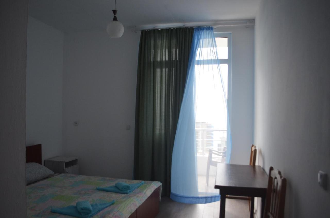 Akhmed Guest House Квариати Екстериор снимка